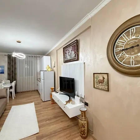 Appartement Luxury 4 Near Square 21