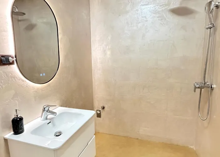 Appartement Luxury 4 Near Square 21 Tirana